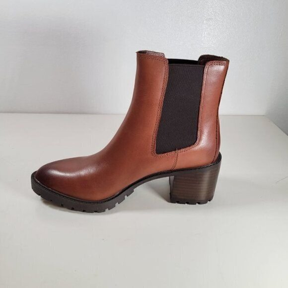 Vince Camuto Women’s Leather Stacked Heel Chelsea Boot - Picture 5 of 14